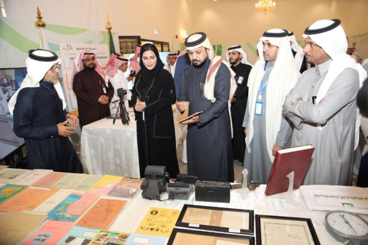 بمشاركة 700 منسق ومنسقة : مختصون يبحثون تجويد العمل الإعلامي في لقاء الإعلام الأول بتعليم عسير