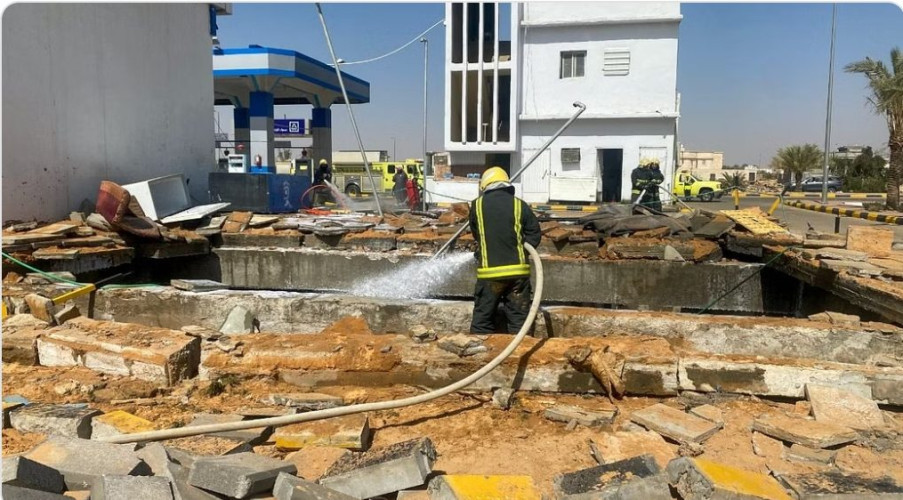 “مدني سكاكا” يسيطر على حريق اندلع في خزانين أرضيين في محطة وقود