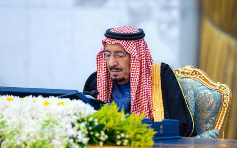 خادم الحرمين الشريفين يرأس جلسة مجلس الوزراء
