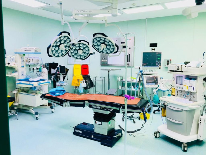 إنقاذ حياة طفل توقف قلبه بسبب ابتلاعه العنب