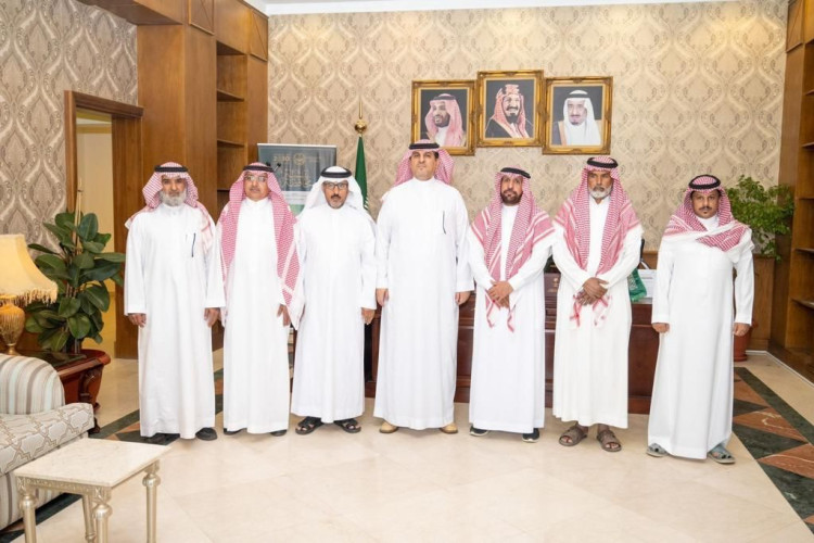 “آل حامد” يستقبل مدير مكتب هيئة التراث ببيشة