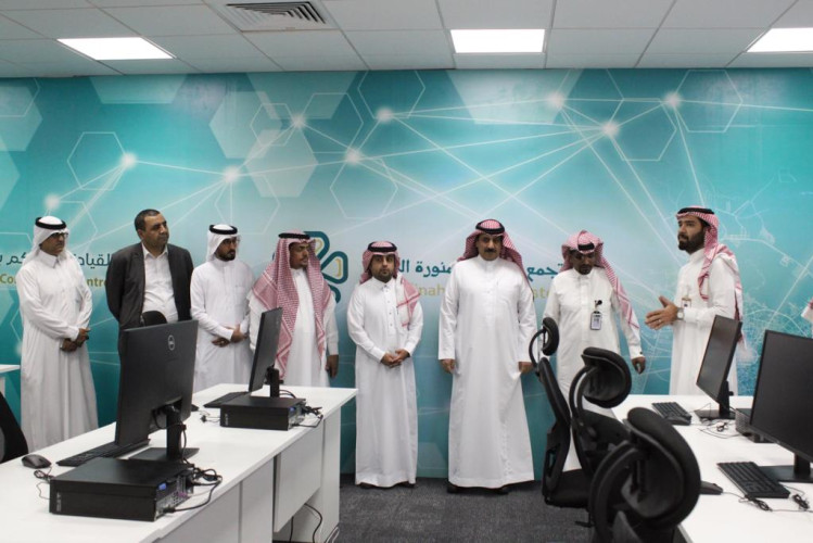 فرع هيئة الصحفيين بالمدينة في زيارة للتجمع الصحي بالمنطقة