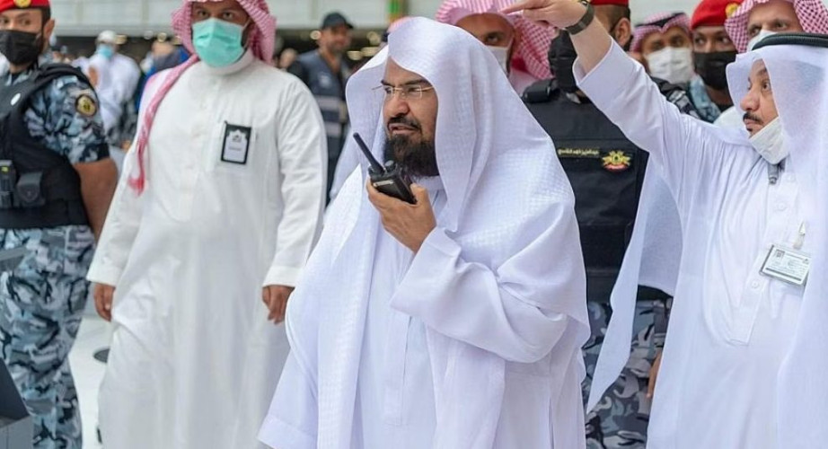 السديس يقف على أعمال الرعاية الصحية بالحرم.. ويؤكّد على بذل مزيد من الجهد خلال رمضان