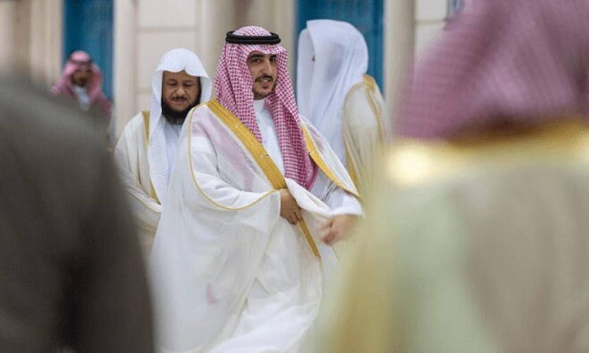 أمير منطقة الجوف يستقبل المهنئين بعيد الفطر المبارك