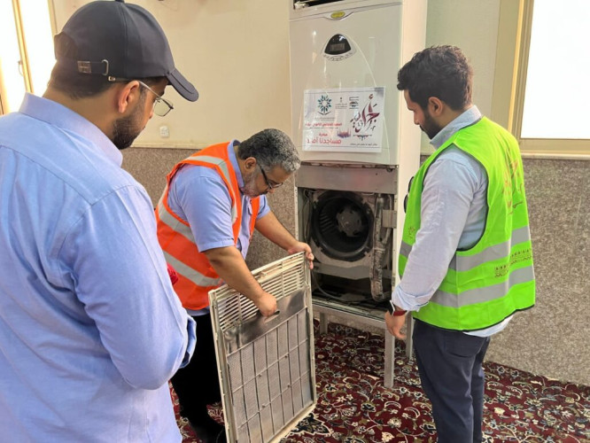 اللجنة الشبابية تنتهي من تنفيذ مبادرة “مساجدنا أمانة” لـ ١٠٠ جامع ومسجد