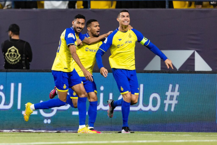 النصر يستعيد انتصاراته فى الدوري السعودي برباعية ضد الرائد