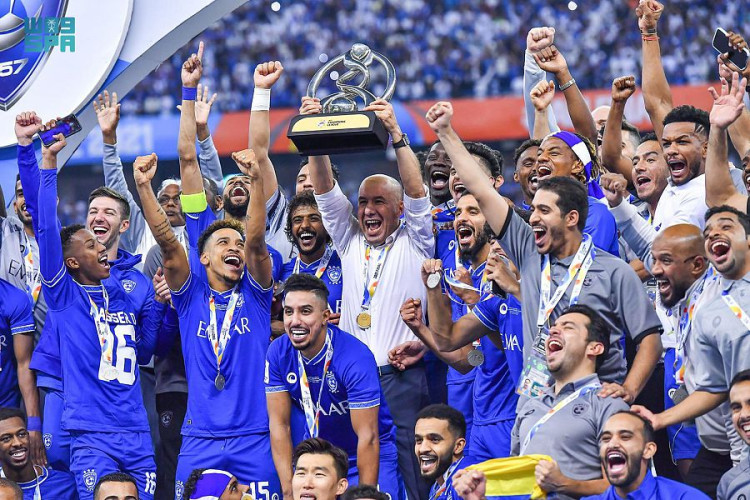 الهلال السعودى يستضيف أوراوا اليابانى فى ذهاب نهائى أبطال آسيا