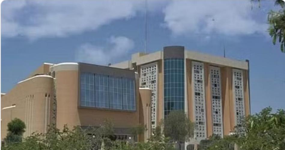 تعليق الدراسة الحضورية غدًا في مدارس تعليم عسير