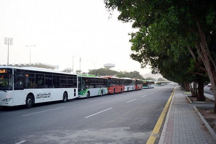 تمديد مواعيد خدمة النقل الترددي والنقل العام في المدينة المنوّرة خلال العشر الأواخر