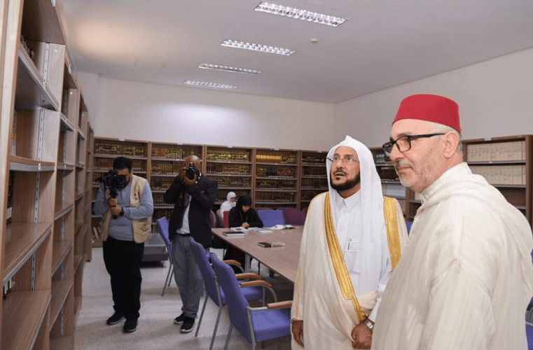 “آل الشيخ” يزور معهدَ محمد السادس لتكوين الأئمة بالرباط ويثمّن دوره الدعوي