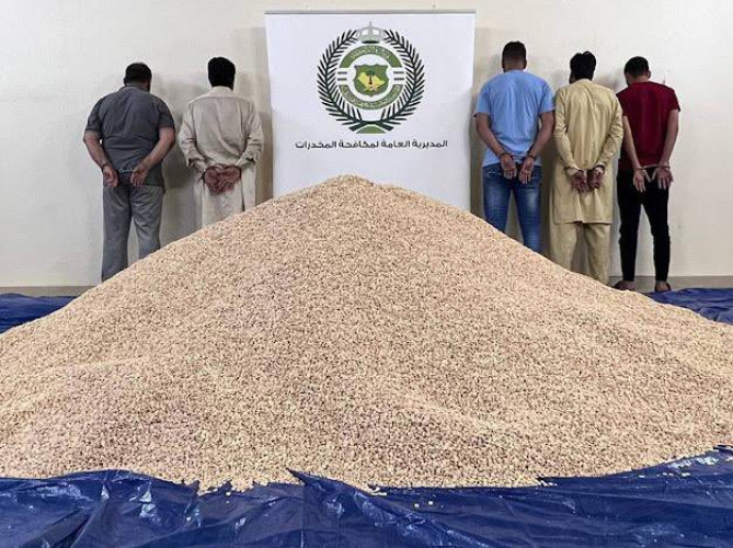 ‎”مكافحة المخدرات” تضبط أكثر من(8)ملايين قرص من مادة الإمفيتامين المخدر