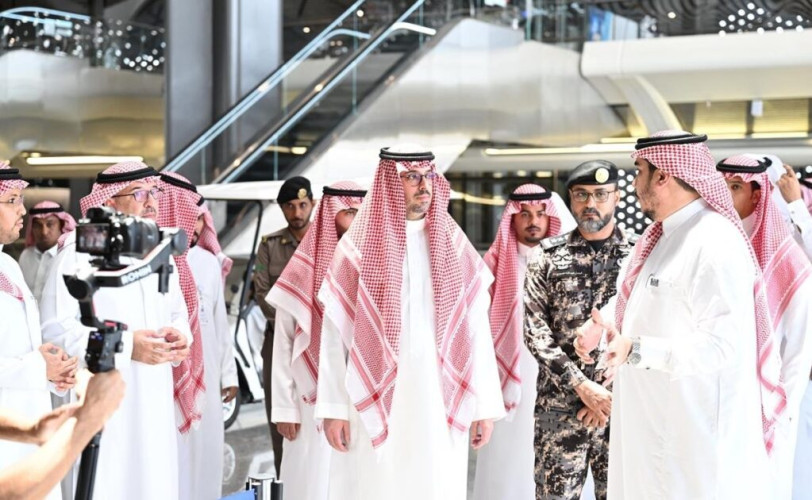 محافظ جدة يزور محطة قطار الحرمين السريع