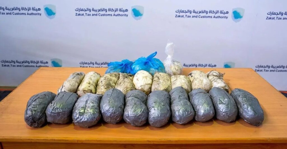 “الزكاة والضريبة والجمارك” تُحبط محاولتي تهريب أكثر من 106 كيلوجرامات من “الشبو”