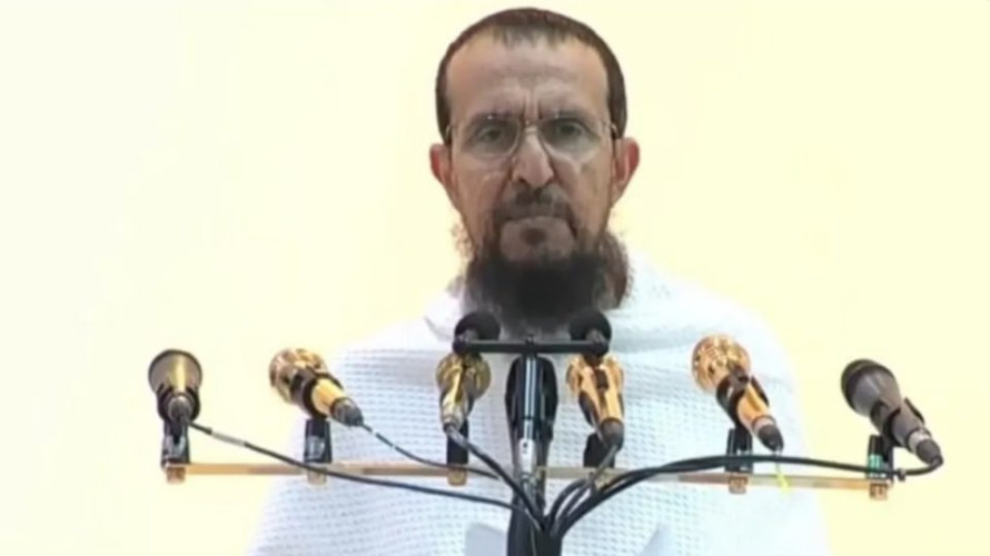 خطيب عرفة: متى تفرقت الكلمة دخلت الأهواء فسفك الدم الحرام واستحلّ المال المعصوم