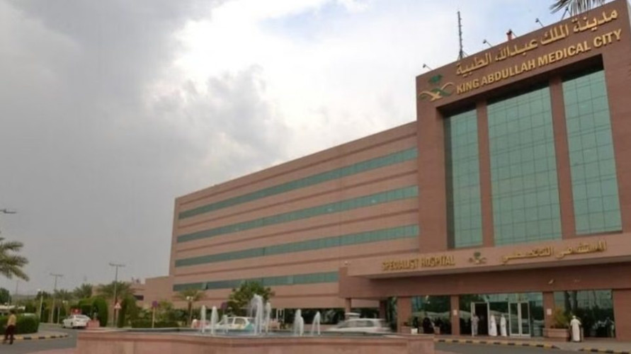 تحقيق أمنية حاج سوري بالوقوف في عرفات بعد تركيب جهاز تنظيم ضربات القلب