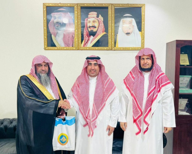 الأمر بالمعروف تفعّل برنامج “فاجتنبوه لعلكم تفلحون” مع الجهات الحكومية في عفيف والمزاحمية