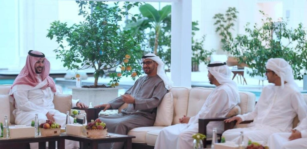 وزير الدفاع يقدم التعازي لرئيس دولة الإمارات العربية المتحدة في وفاة الشيخ سعيد بن زايد آل نهيان