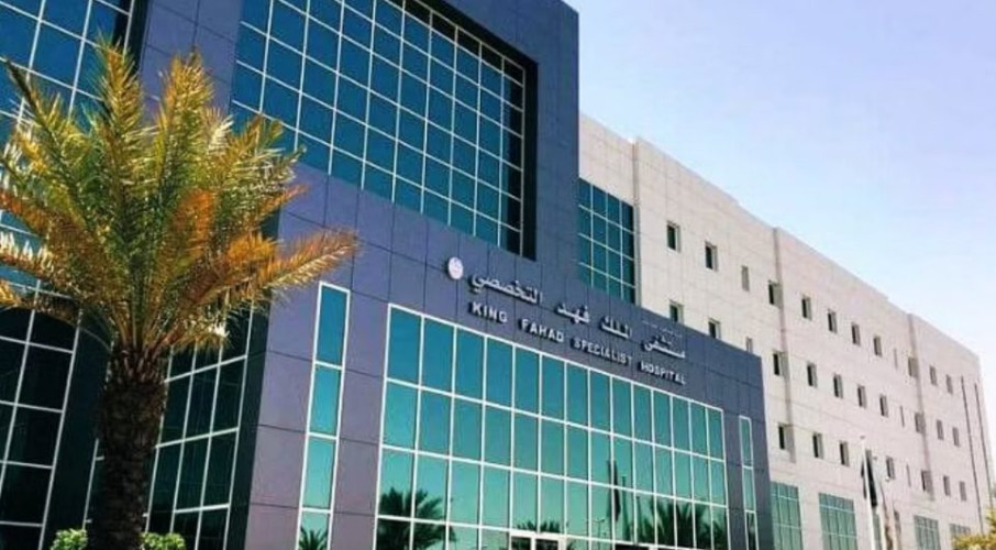 “تخصصي تبوك” يجري أول زراعة صمام أورطي بتقنية “TAVI”