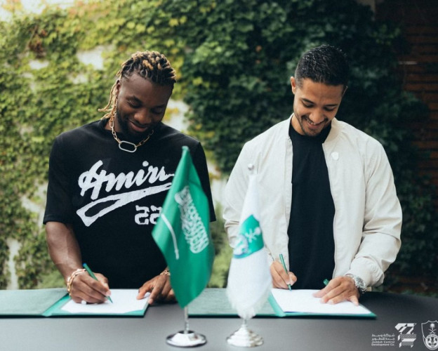 رسميًّا: الفرنسي “آلان سانت ماكسيمين” أهلاوي لـ3 مواسم