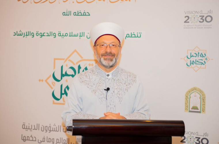 “علي أراباش” يشيد بدور المملكة الكبير وجهدها الاستثنائي في تعزيز السلم والأمن العالميين