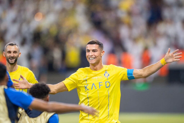 رونالدو يقود النصر للتتويج بكأس الملك سلمان للأندية العربية بثنائية ضد الهلال