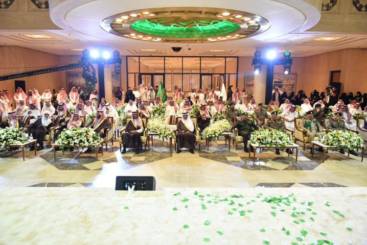 منسوبو ديوان وزارة الداخلية يحتفون باليوم الوطني الـ(93)للمملكة