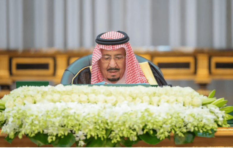 خادم الحرمين الشريفين يرأس جلسة مجلس الوزراء