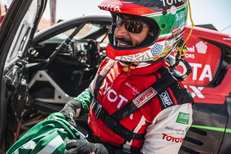 العالمي يزيد الراجحي ينتزع لقب رالي المغرب بجدارة ويسجل اسمه ضمن قائمة الأساطير في الراليات الصحراوية الطويلة