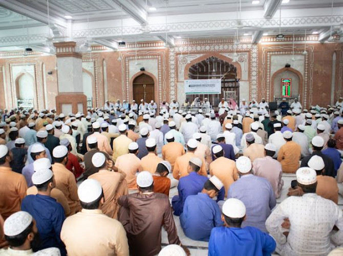 الشؤون الإسلامية تواصل تنظيم البرنامج الدعوي في بنجلاديش