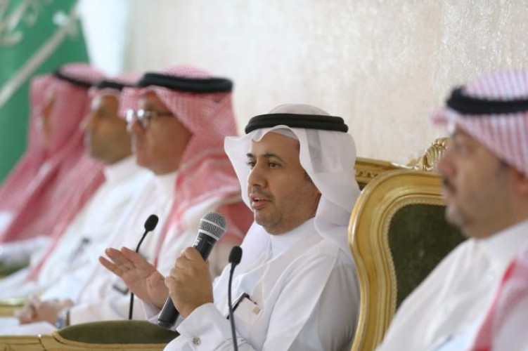 رئيس جامعة الحدود الشمالية الأستاذ الدكتور أحمد بن علي الرميح يلتقي بمنسوبي الجامعة