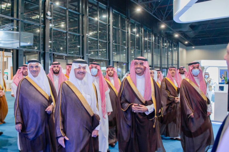 أمير الشرقية يفتتح معرض “وظائف 2023” في نسخته التاسعة