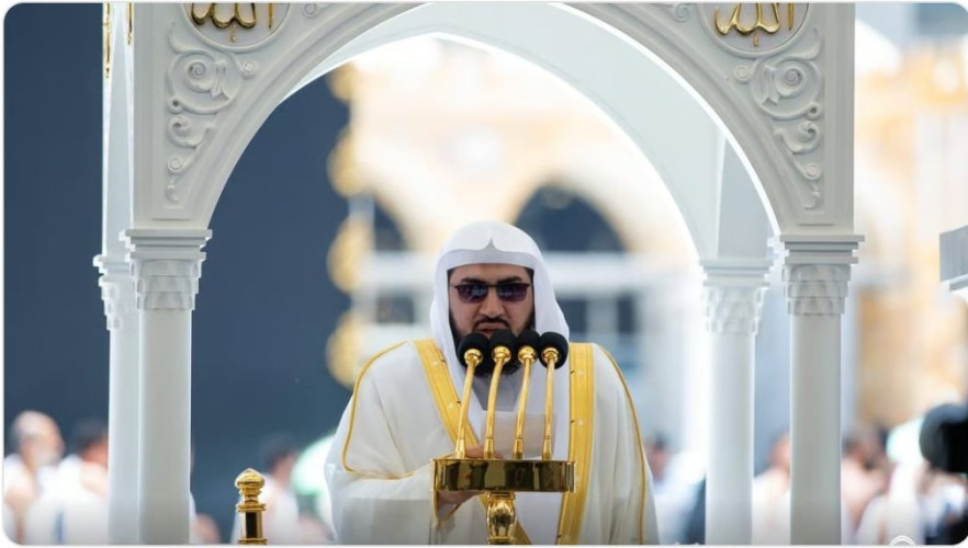 خطيب الحرم المكي: قضاءُ الله في عبده دائرٌ بين العدلِ والحكمة والرحمة والنعمة