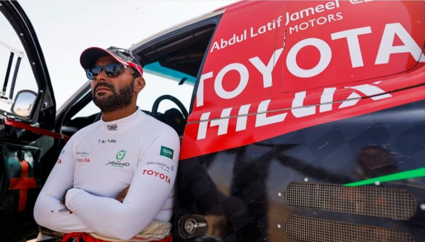 العالمي يزيد الراجحي يواصل القتال على لقب بطولة العالم للراليات الصحراوية من خلال الجولة الأخيرة في المغرب