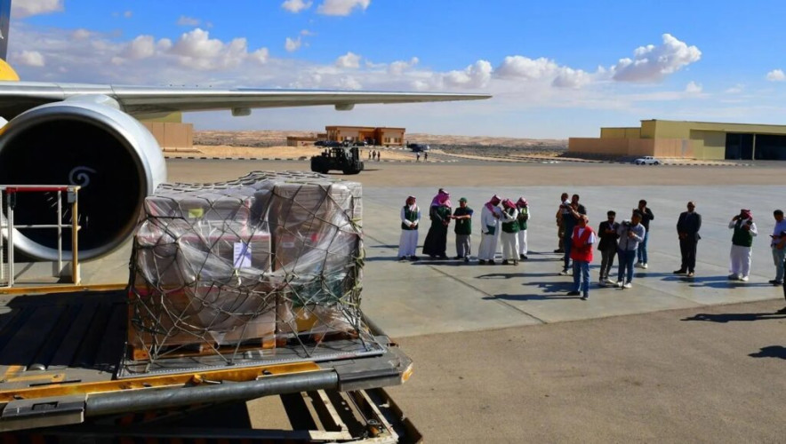 وصول الطائرة الإغاثية السعودية السابعة لإغاثة الشعب الفلسطيني في قطاع غزة