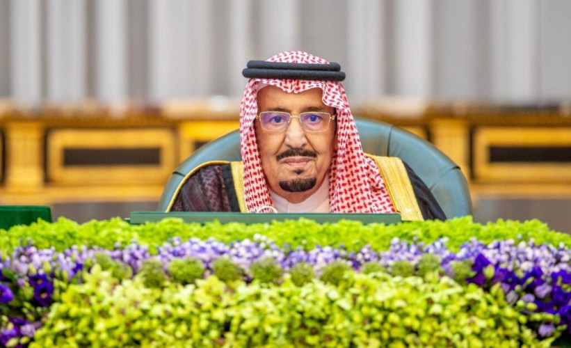 خادم الحرمين الشريفين يرأس جلسة مجلس الوزراء