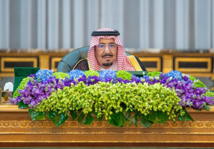 خادم الحرمين الشريفين يرأس جلسة مجلس الوزراء