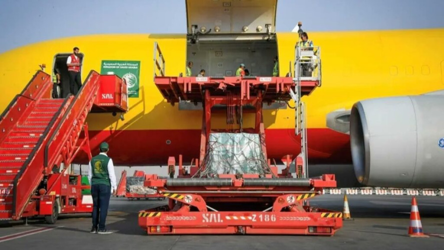 مغادرة الطائرة الإغاثية السعودية السادسة لإغاثة الشعب الفلسطيني في قطاع غزة