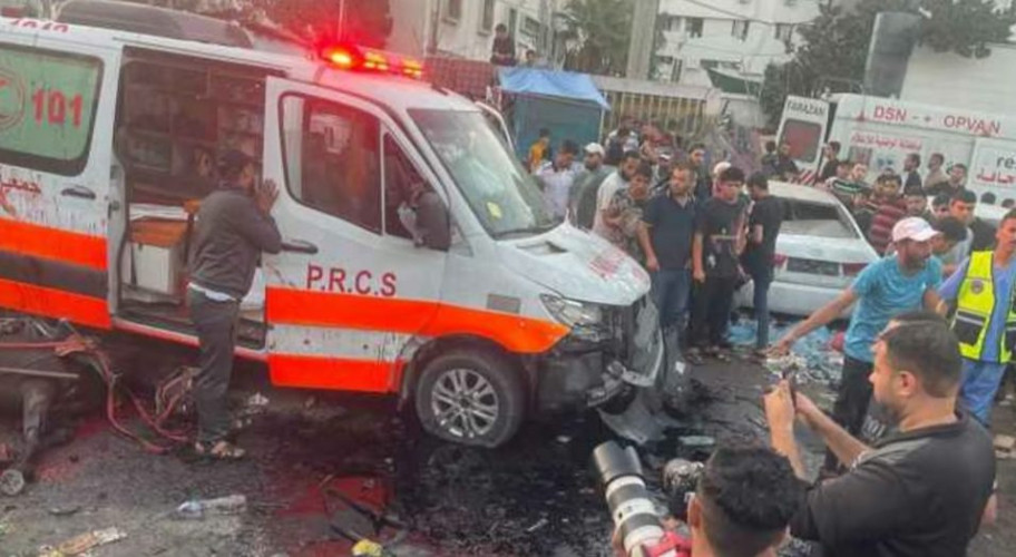 طائرات الاحتلال الإسرائيلي تقصف مدخل مستشفى النصر للأطفال في غزة