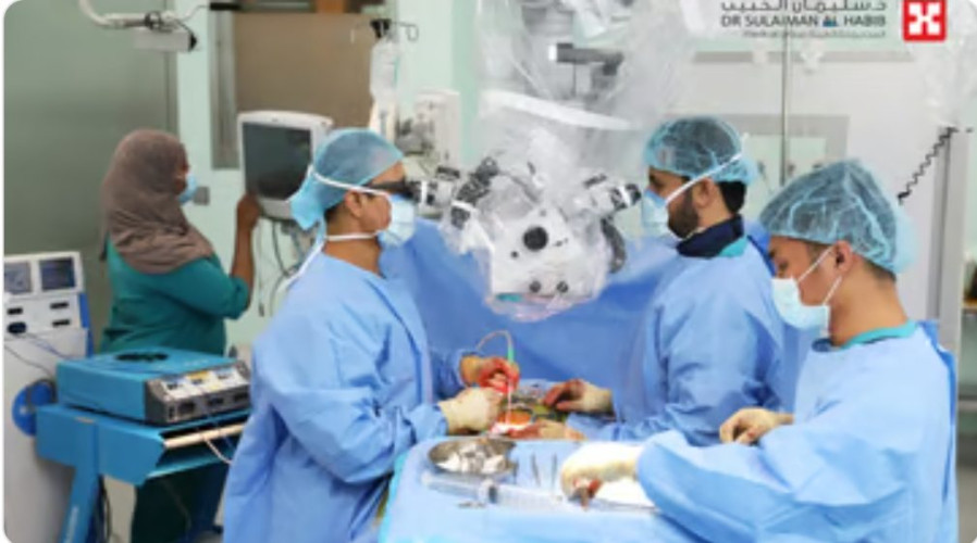 مستشفى الدكتور سليمان الحبيب بالخبر يستأصل ورماً ضخماً من دماغ طفل ويُنهي معاناته المستمرة مع الصداع والألم