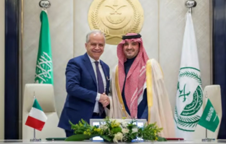 وزير الداخلية يعقد جلسة مباحثات رسمية مع نظيره الإيطالي في الرياض