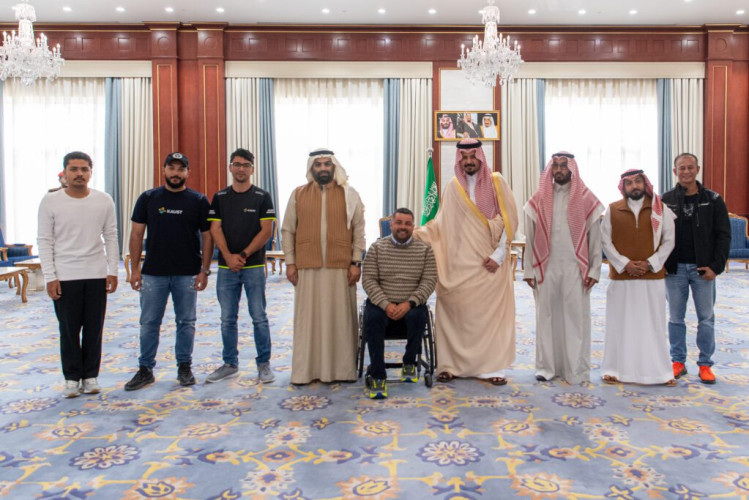 أمير منطقة المدينة المنورة يستقبل البروفيسور ماتيو بارساني