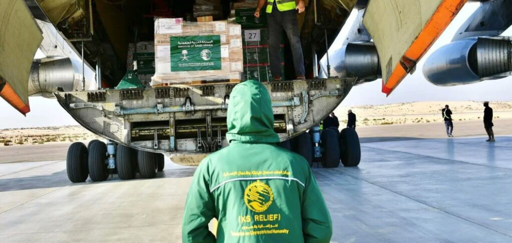 وصول الطائرة الإغاثية السعودية الـ 34 لإغاثة الشعب الفلسطيني في قطاع غزة