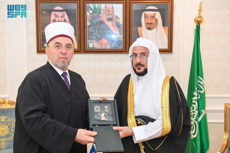 وزير “الشؤون الإسلامية” يستقبل مفتي كوسوفا