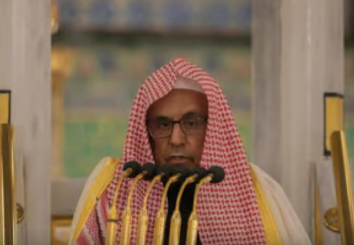 إمام المسجد النبوي: من آثار نزع البركات ما يعانيه العالم من مشاكل اقتصادية وتحديات مالية