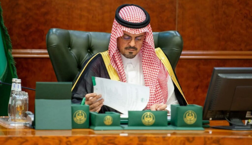 نائب أمير منطقة مكة المكرمة يرأس اجتماعًا للقيادات الأمنية المعنية بخدمة قاصدي المسجد الحرام