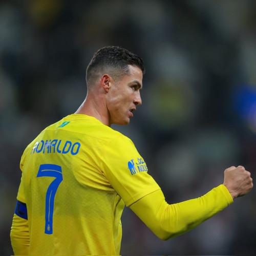 بهدفي رونالدو أوتافيو.. النصر يفوز على الفتح