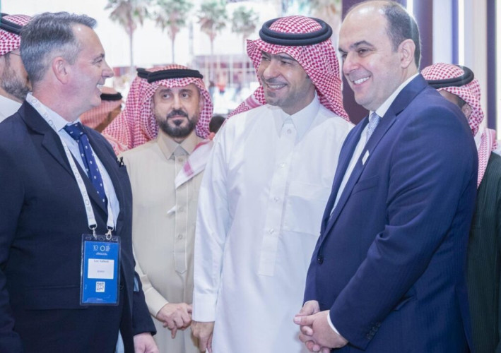 وزير البلدية والقروية والإسكان: الوزارة أصدرت أكثر من 400 ألف رخصة تجارية نشطة في قطاع التجزئة منذ عام 2019