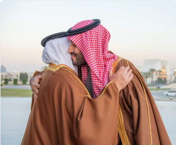 ولي عهد مملكة البحرين يصل الرياض