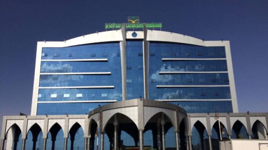 أصيب بقطعة معدنية.. إنقاذ عين مصاب مقيم بمستشفى الأمير متعب بالجوف