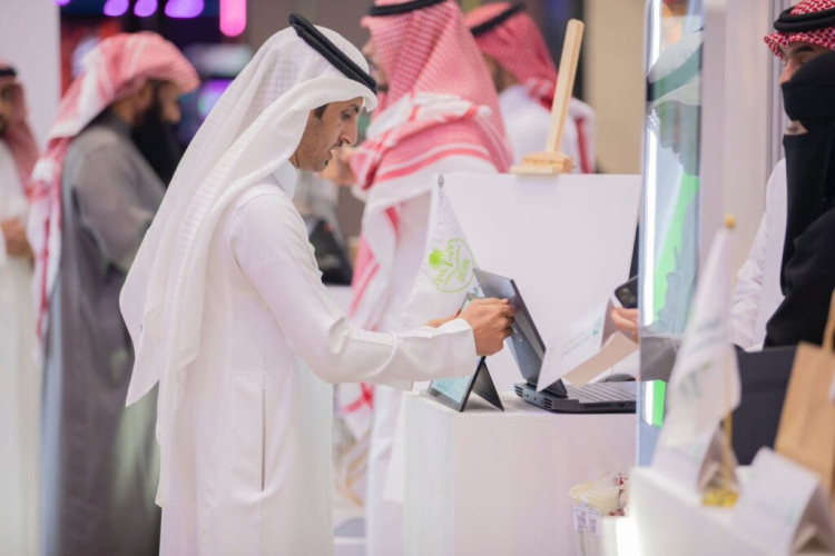 أمانة حفرالباطن تدشّن فعاليات المعرض البلدي